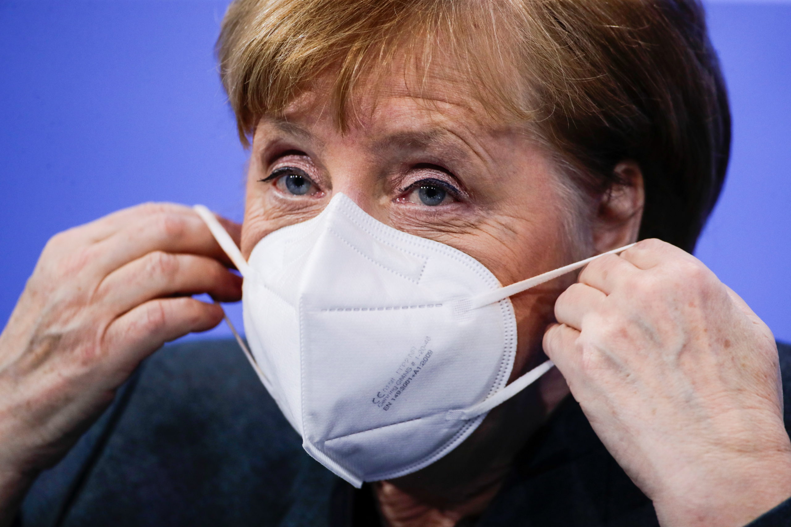 Na Alemanha, escândalo de máscaras atinge partido de Merkel