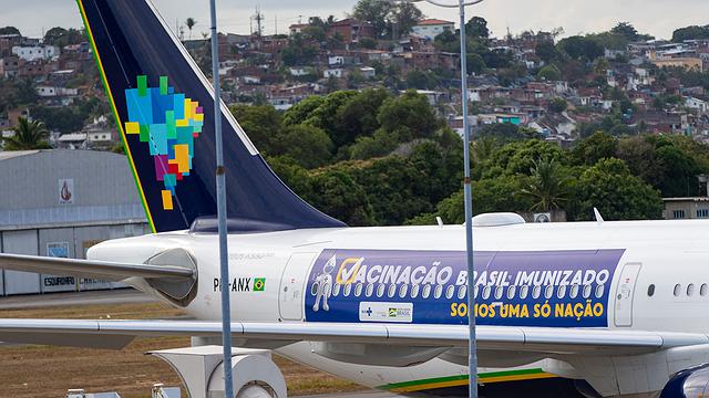 Ministério da Saúde usa avião para levar oxigênio a Manaus
