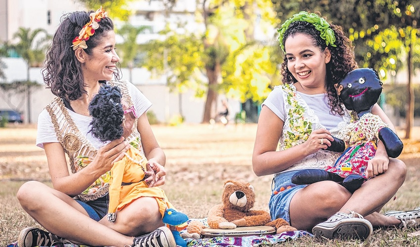 Domingo tem contação de histórias e camarim de pinturas infantis