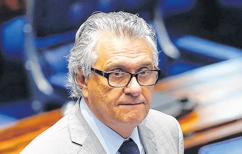 “Fizeram da saúde em Goiás um caso de polícia”, diz Caiado
