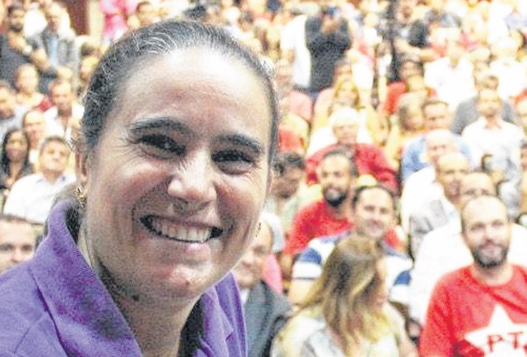 PT e PCdoB discutem aliança