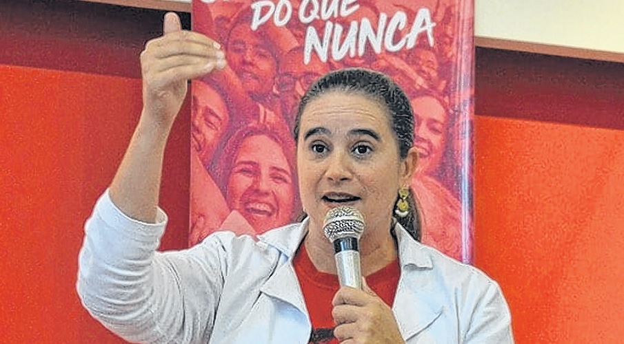 Kátia Maria reforça mobilização pró-Lula