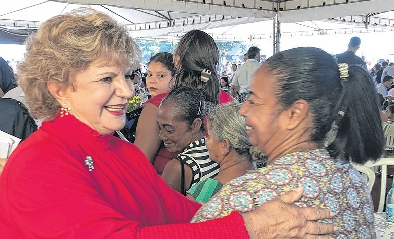 “Busca curar chaga da sociedade”, diz Lúcia Vânia sobre Lei Maria da Penha