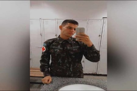 Militar morto após ser atropelado por ônibus em faixa do BRT será enterrado nesta terça-feira