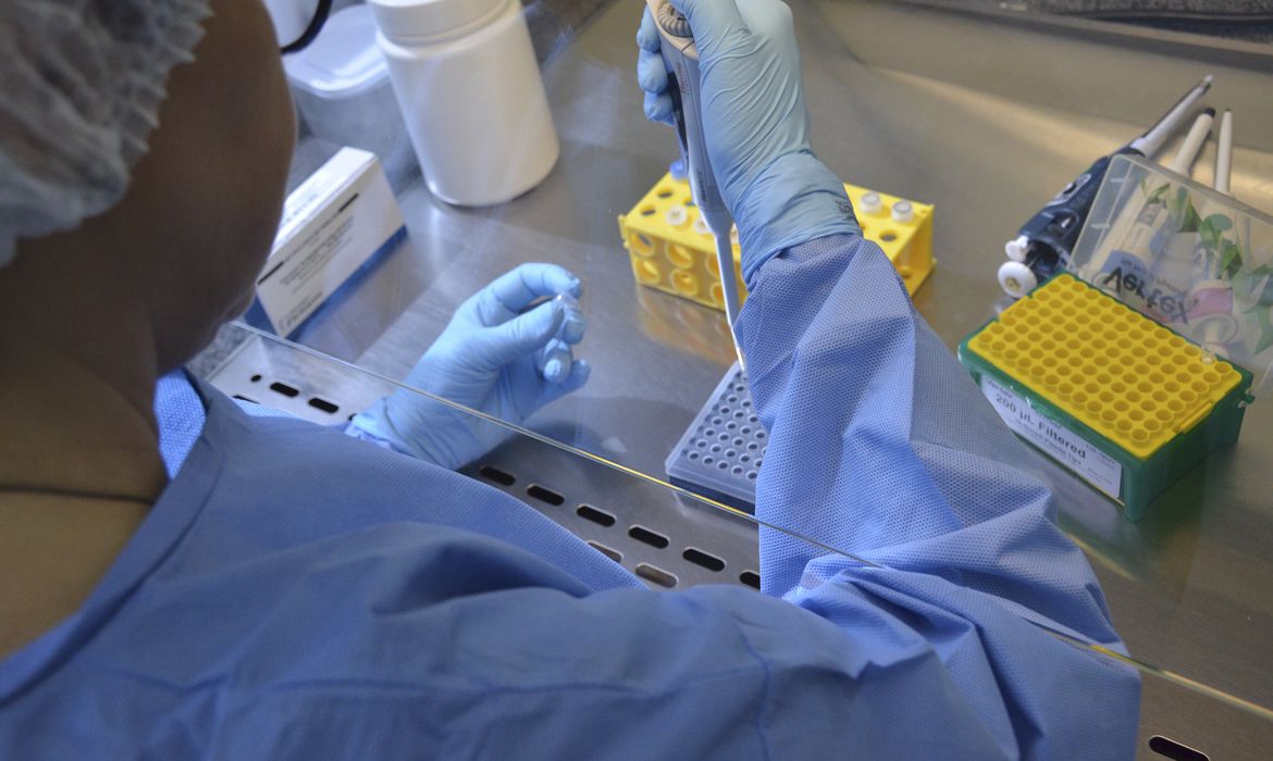 Casos de SRAG estão estáveis e no patamar mais baixo da pandemia