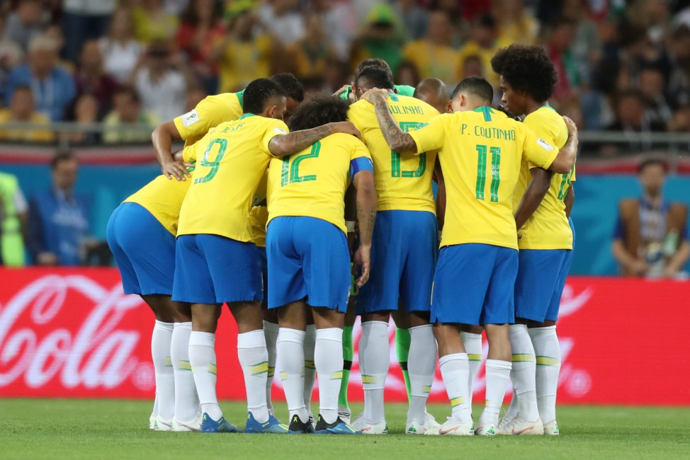 Fifa avalia como correta a arbitragem da partida entre Brasil e Suíça