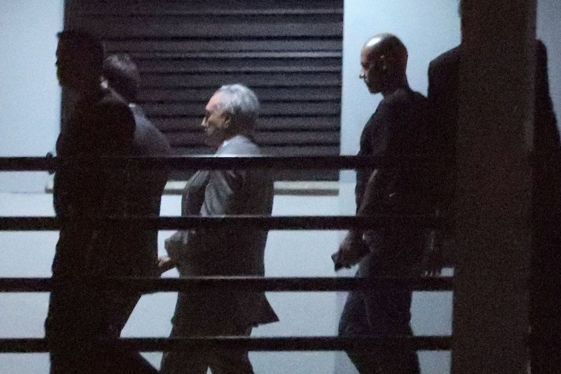 Desembargador manda soltar Temer e Moreira Franco