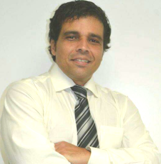 Eleitores, prestem atenção!