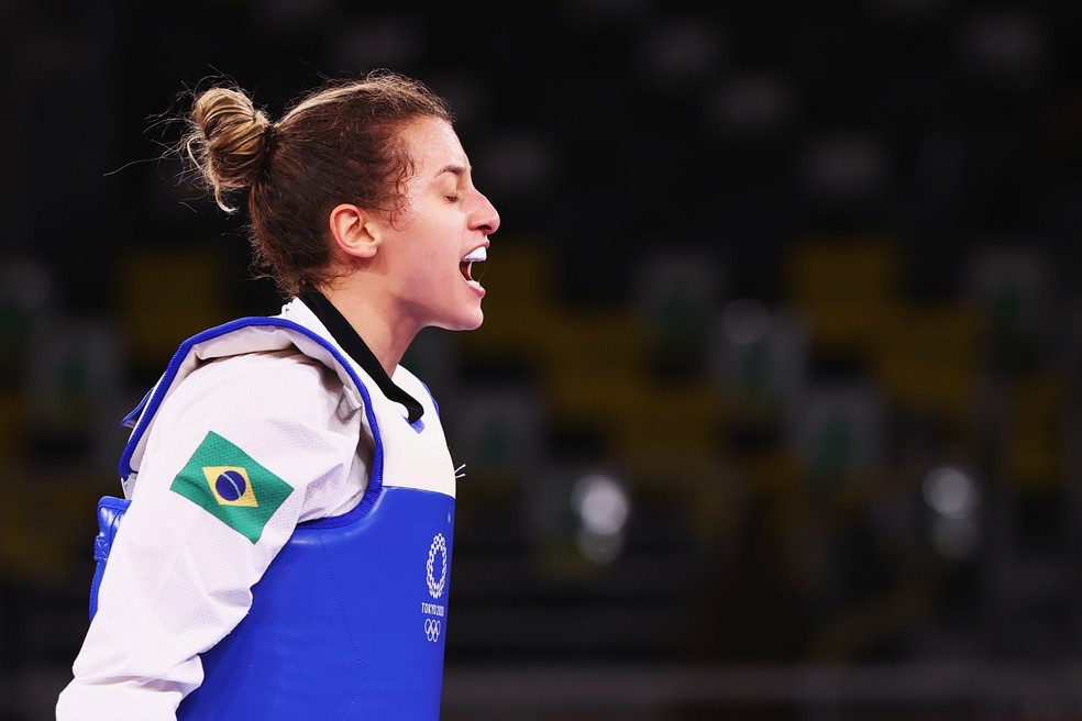 Titoneli vence haitiana e vai disputar a medalha de bronze no tae kwon do
