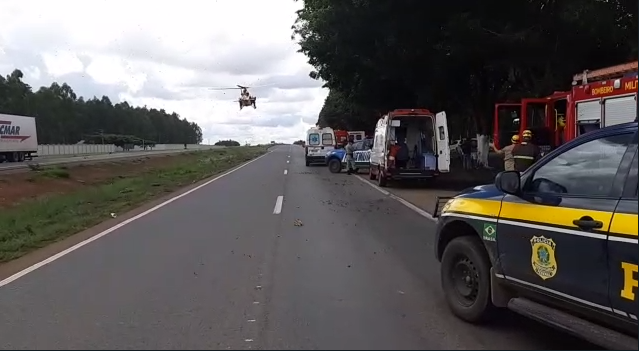 Batida de carro mata idosa na BR-060, em Abadiânia