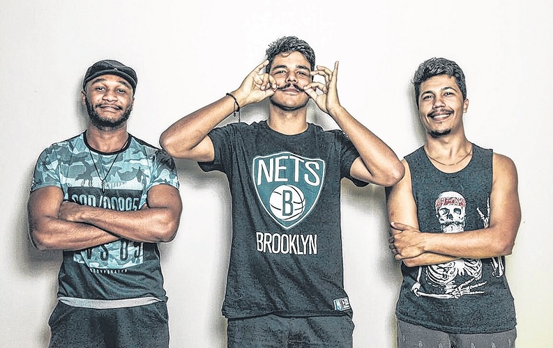 Reggae e surf music da banda Soul Mandela no Lowbrow