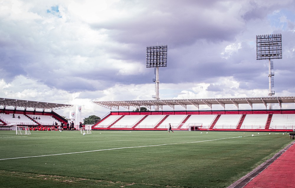 Anápolis visita o Atlético-GO de olho nos três pontos