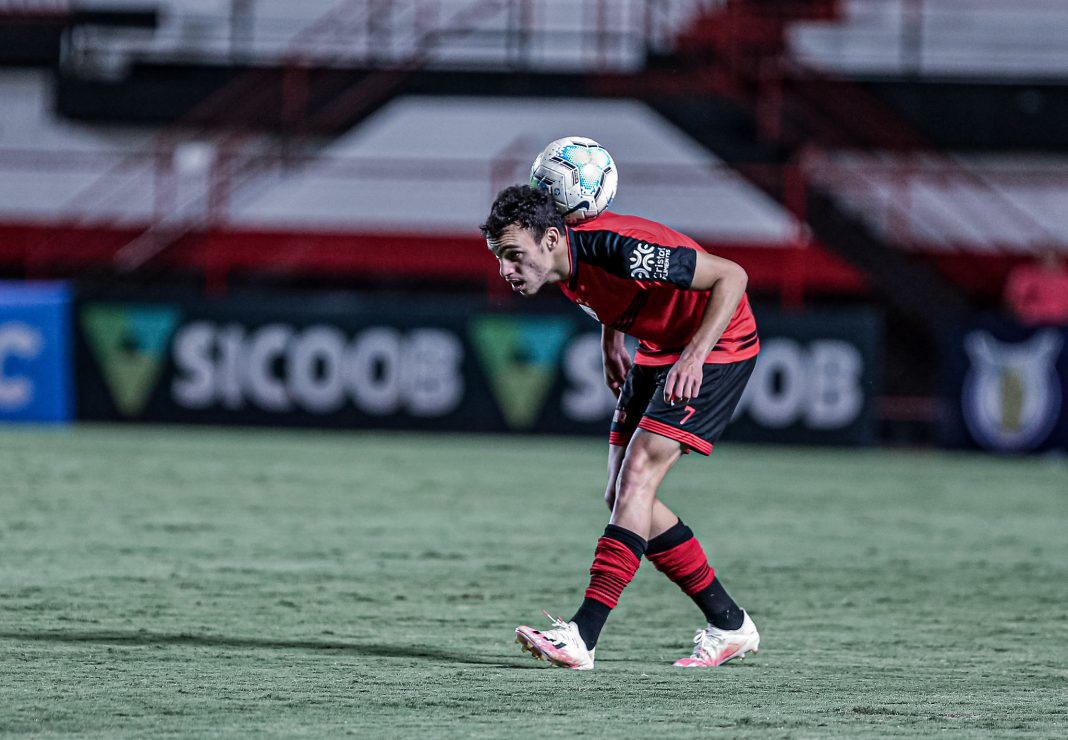 Atlético Goianiense está há duas vitórias de garantir permanência na Série A