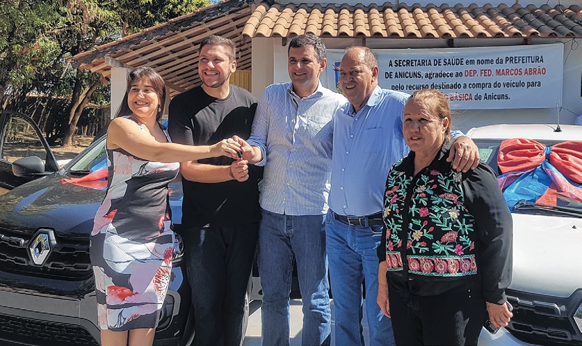 Marcos Abrão viabiliza equipamentos para hospital em Anicuns