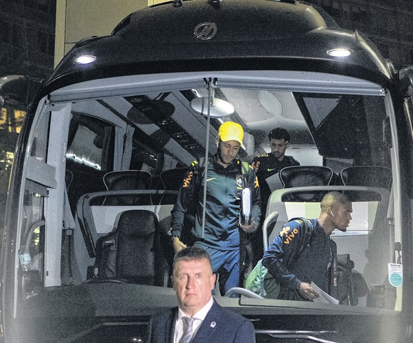 Com time definido, Brasil viaja de Londres para Liverpool