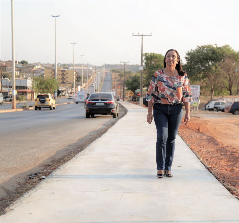 Novo Gama recebe nova estrutura para ônibus