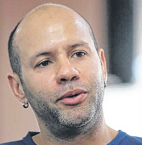 Marcelo Lira compensa falta de recursos com diálogo direto
