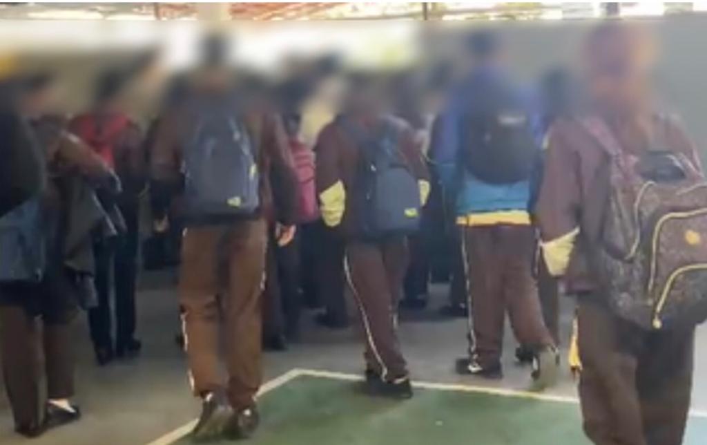 Colégio militar é denunciado após proibir alunos de usarem agasalhos que não fosse do uniforme