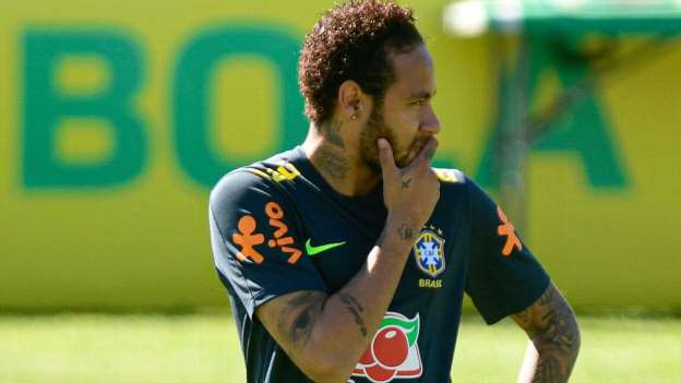 Delegacia de crime virtual vai abrir inquérito e intimar Neymar
