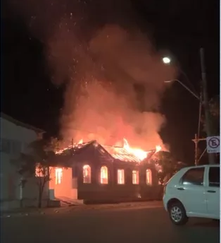 Um cartório foi incendiado em Itapemirim: o motivo é surpreendente