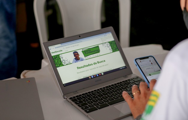 Escolas começam maratona para Enem