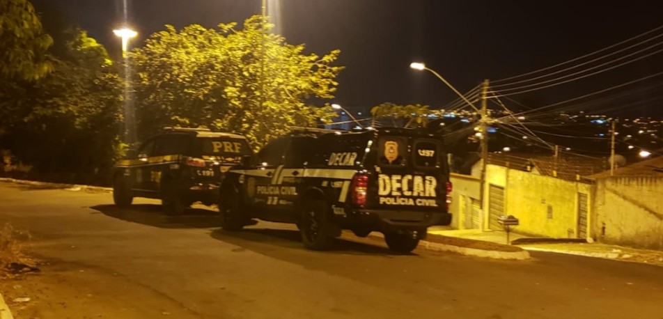 Polícia apreende carga de 4 toneladas de maconha