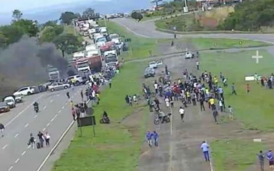 Nove rodovias seguem interditadas em forma de protesto a eleição, duas foram liberadas