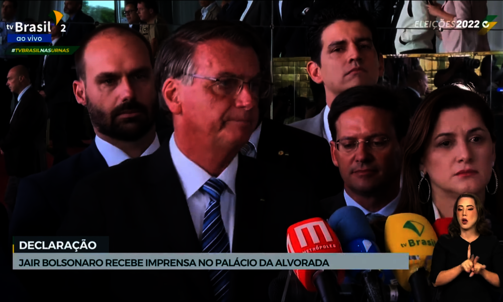 Bolsonaro se pronuncia: "atuais movimentos são frutos de indignação e sentimento de injustiça"