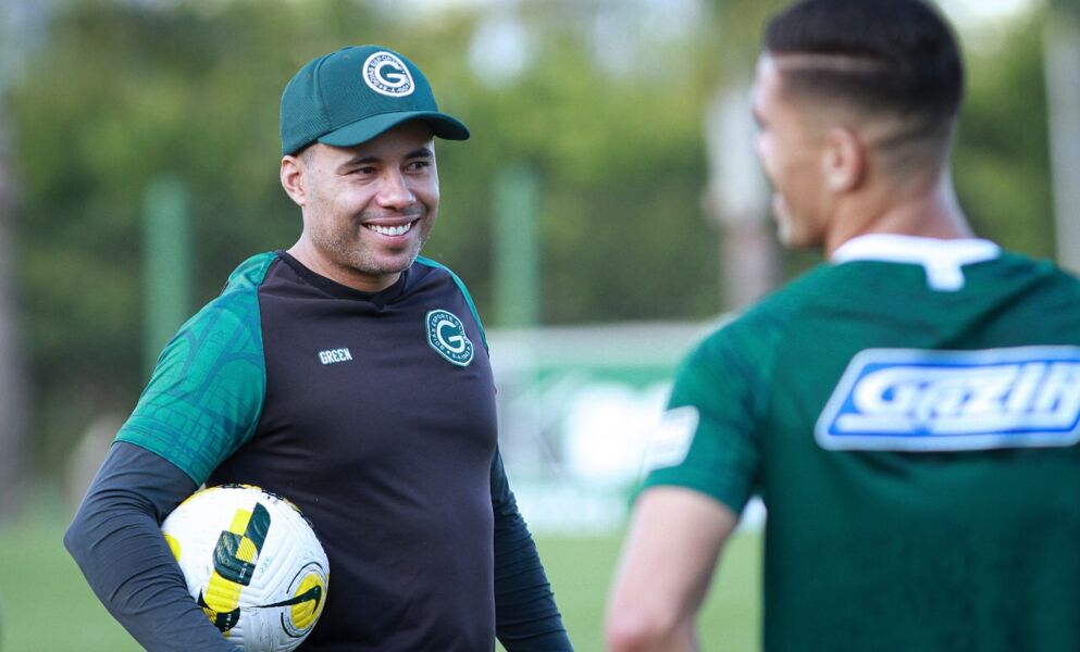 Com a permanência na Série A garantida, Goiás recebe o Juventude
