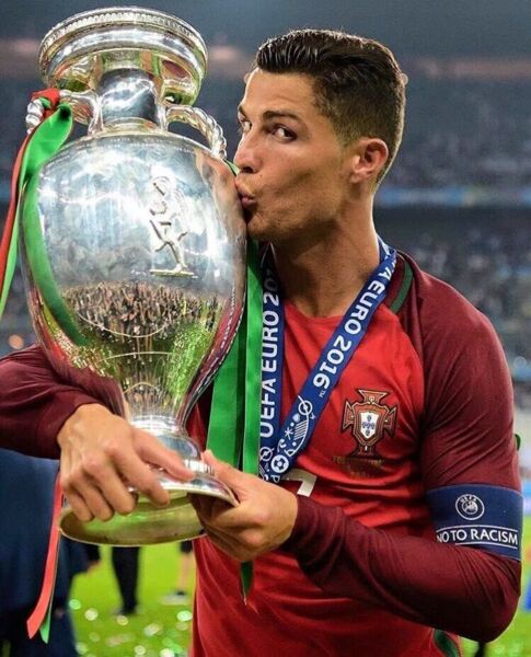 Com Ronaldo sob pressão, Portugal é o protagonista do Grupo H