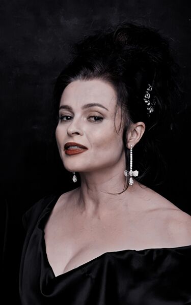 Helena Bonham Carter critica 'cultura do cancelamento' e defende Johnny Depp