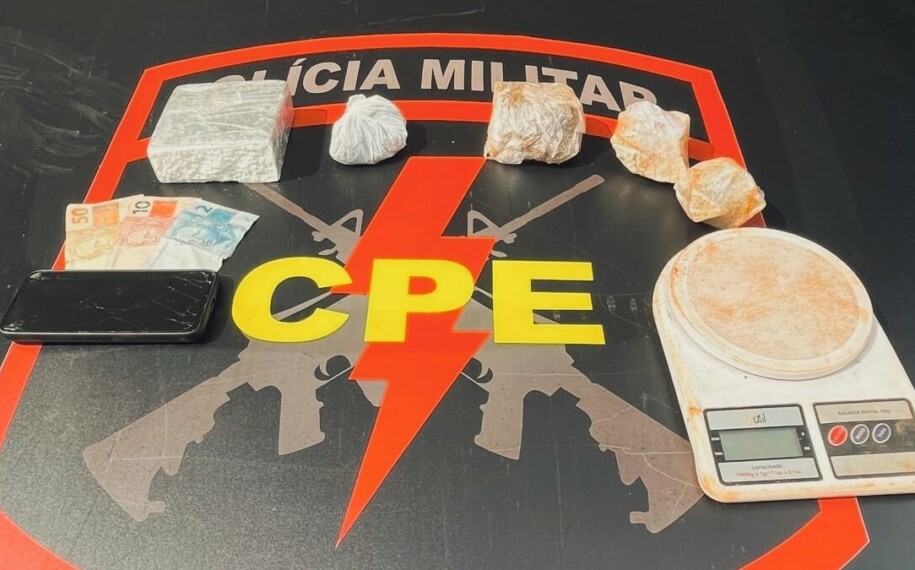 Homem é preso com cerca de R$26 mil em drogas enterradas em casa