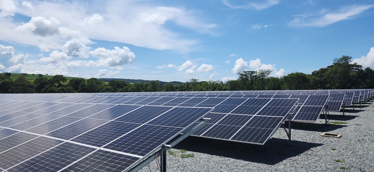 Energia solar em alta