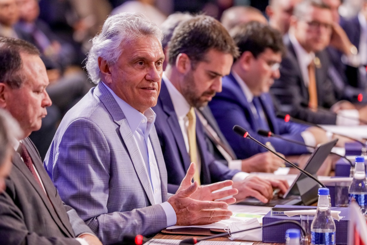 "É oportunidade de buscar caminho comum”, diz Caiado em encontro