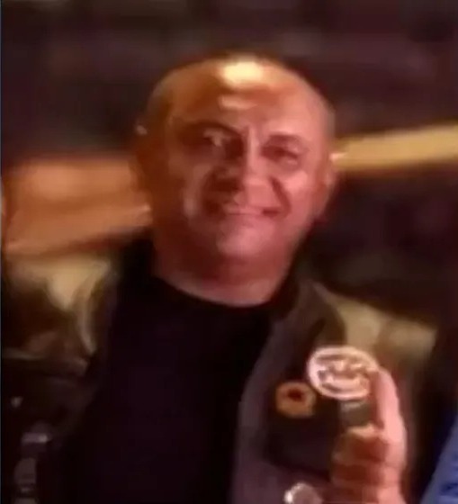 Homem mata militar aposentado do exército a tiros em bar