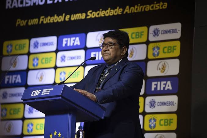 CBF se antecipa e aponta perda de pontos em casos de racismo
