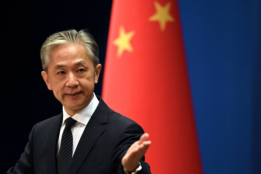 China diz que busca desempenhar papel em acordo de paz na Ucrânia
