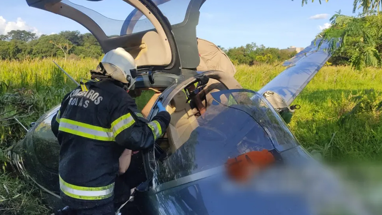 Passageira de avião que caiu morre em Goiânia