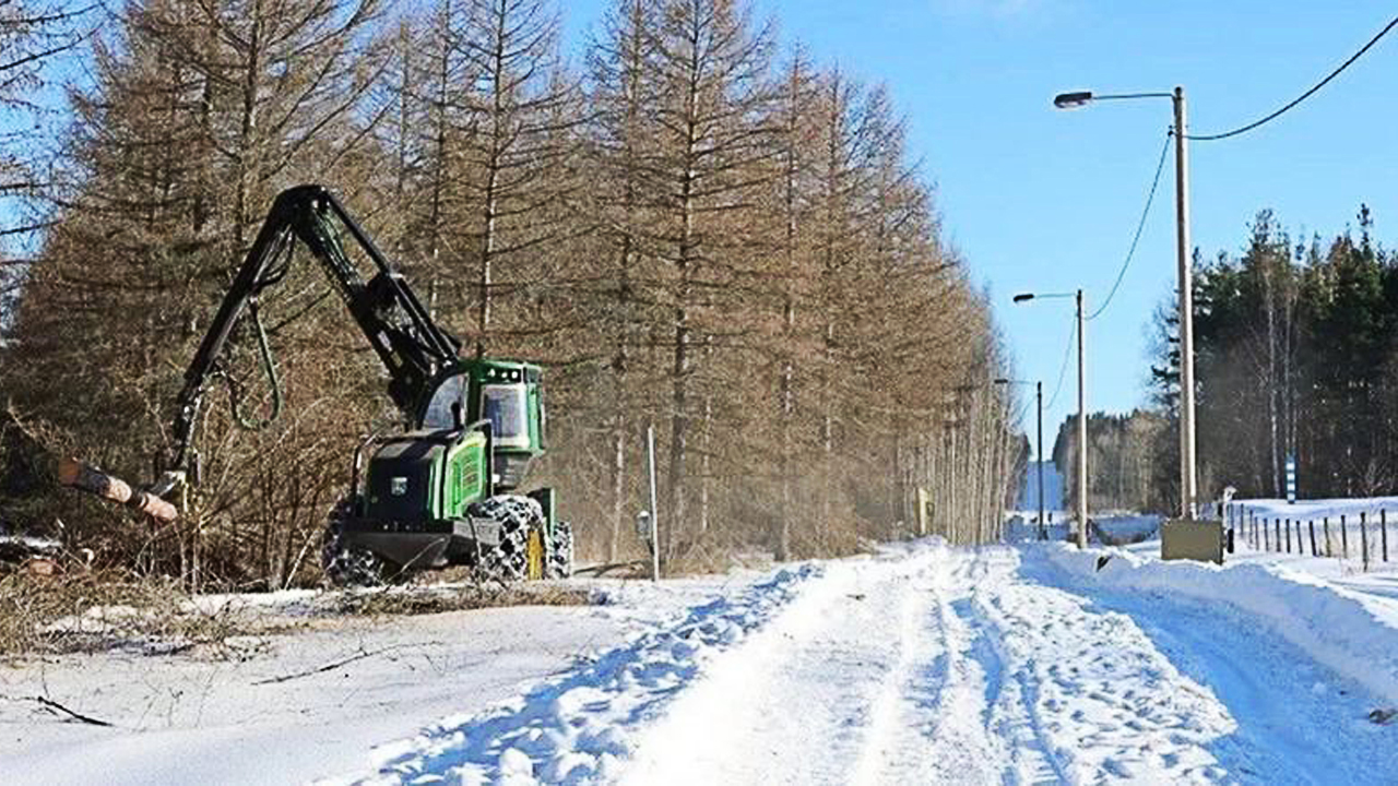 Finlândia começa a construir muro na fronteira com a Rússia