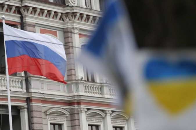 Jato da Rússia colide com drone dos EUA no Mar Negro