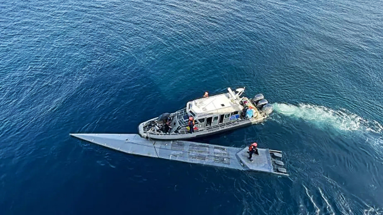 Submarino com dois corpos e cocaína é encontrado na Colômbia