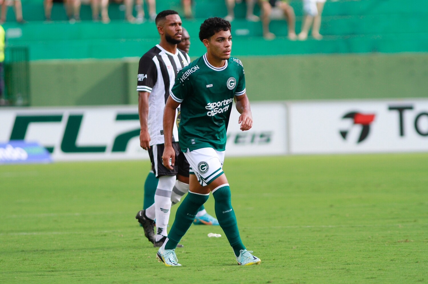 Destaque do Goiás no estadual, meia Kauan retorna para a equipe sub-20 após entrave na renovação de contrato