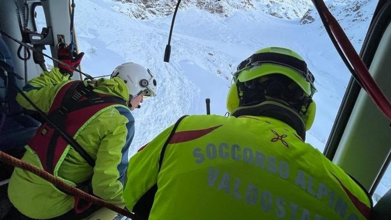 Avalanche deixa dois alpinistas mortos na Itália