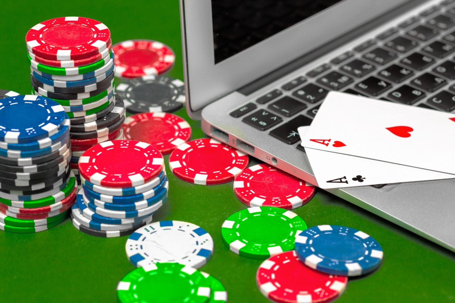 Aproveite a jogar no casino online como se estivesse nas Vegas