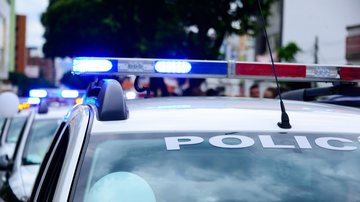 Sete corpos são encontrados em busca por adolescentes desaparecidas nos EUA