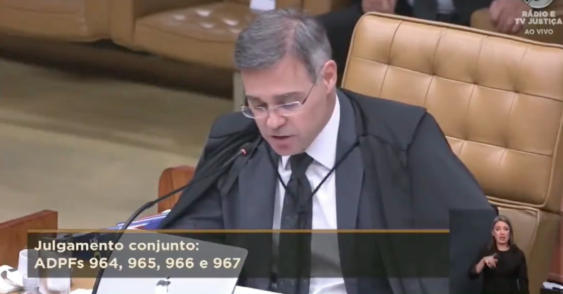 Em voto, Mendonça cita 'vozes na sociedade' e Moraes rebate: 'É jurista?'