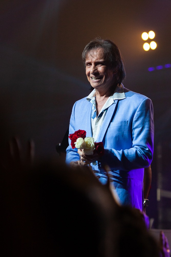 Roberto Carlos faz show em Goiânia