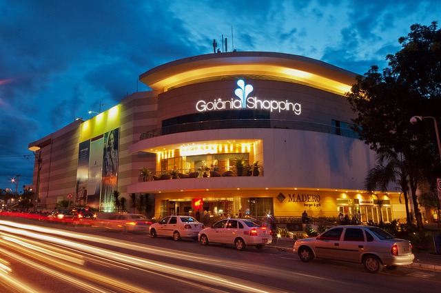 Dia dos Namorados Goiânia Shopping terá compre e ganhe com espumante
