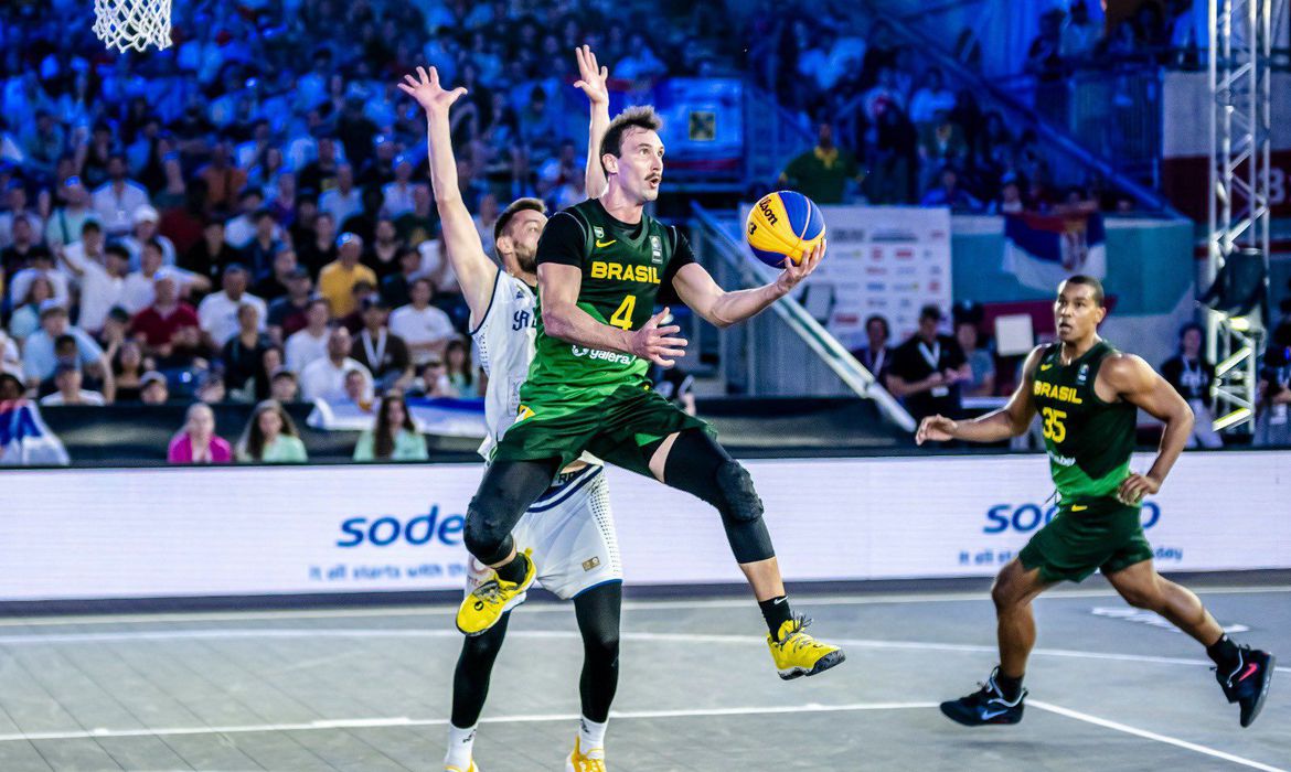 Basquete 3x3: seleção masculina garante vaga na semi da Copa do Mundo