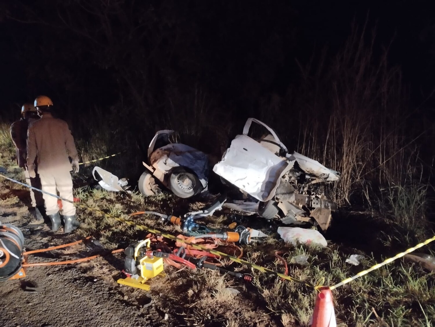 Grave acidente na BR-153 deixa dois mortos em São Luiz do Norte